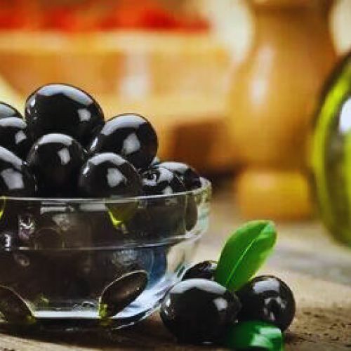 De gezondheidsvoordelen van zwarte olijven: een voedingskracht in uw dieet