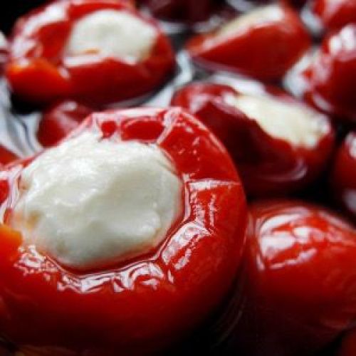 Ontdek de Smaak van Gepekelde Kers (Peppadew) Pepers uit Egypte: Uw Wereldwijde Leverancier