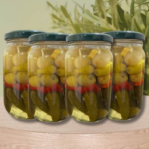 Banderillas con Cetriolini Interi all'Ingrosso – Direttamente dal Nostro Fornitore Esclusivo in Egitto!